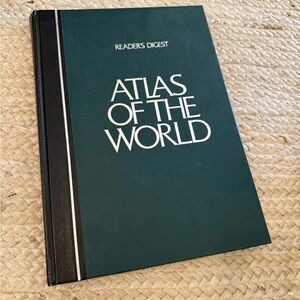 Readers Digest Atlas of the World coffee table book